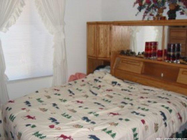 884 E 7865 S, Sandy, UT 84094 — photo 4