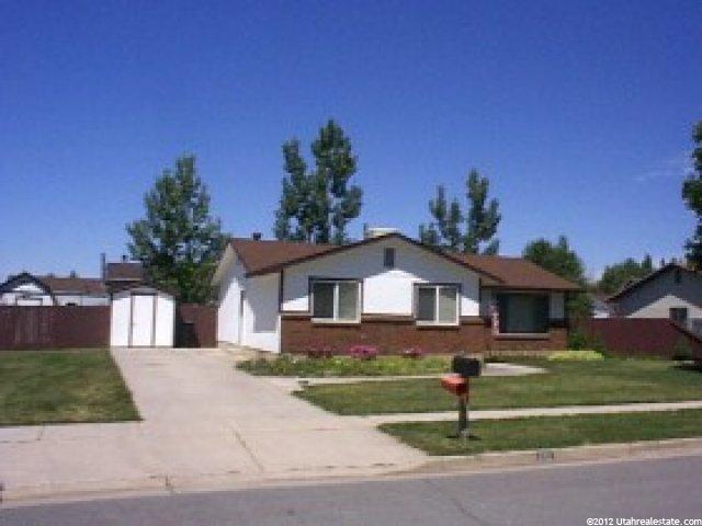 972 N 2075 W, Farr West, UT 84404 — photo 2