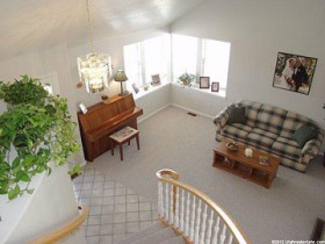 263 Chestnut Ridge Dr, Sandy, UT 84070 — photo 2