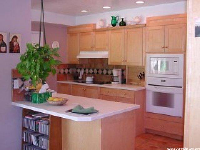 1354 31st St, Ogden, UT 84403 — photo 3