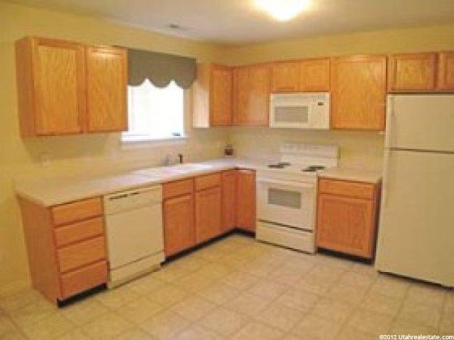 424 E 2050 N #A2, North Ogden, UT 84414 — photo 6