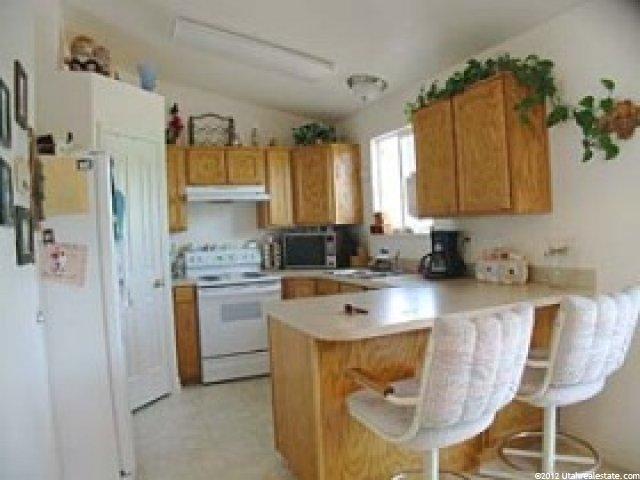 5890 S 2775 W, Roy, UT 84067 — photo 2