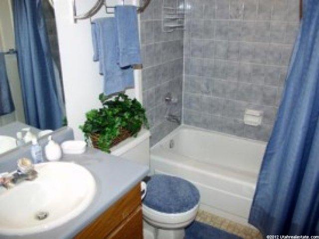 3242 S Plum Tree Ln #7, Bountiful, UT 84010 — photo 7