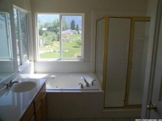 124 W 2450 N, Layton, UT 84041 — photo 6