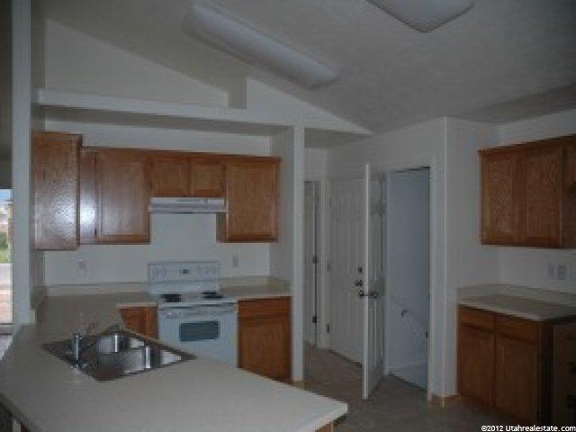 2218 N 2775 W, Clinton, UT 84015 — photo 7