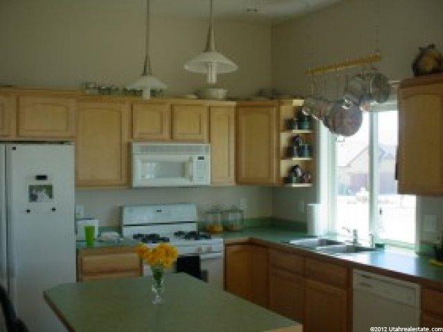229 W 225 S, Providence, UT 84332 — photo 5