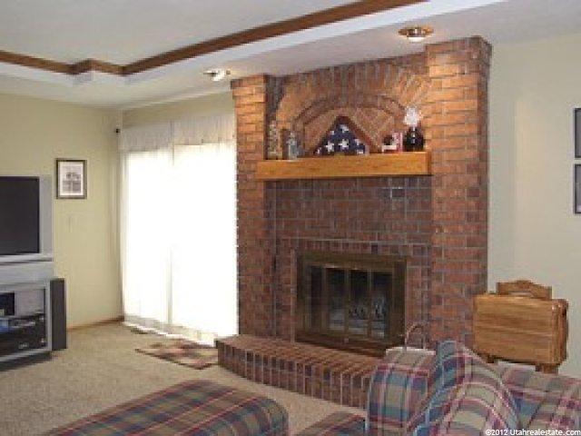9082 Shady Willow Cir, Sandy, UT 84093 — photo 5