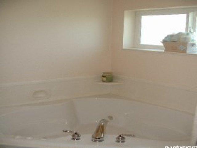 70 Thomas Ct, Logan, UT 84321 — photo 6