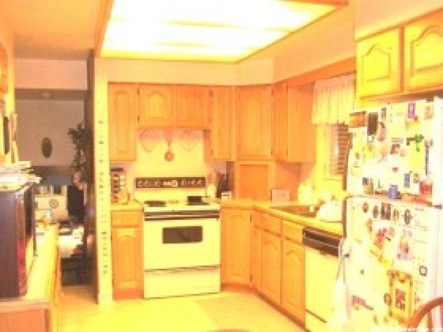 2195 W 4950 S, Roy, UT 84067 — photo 2