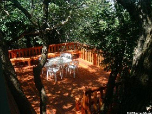735 E Brookshire Dr, Kaysville, UT 84037 — photo 3