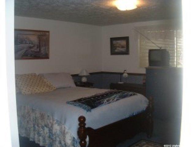 735 E Brookshire Dr, Kaysville, UT 84037 — photo 4