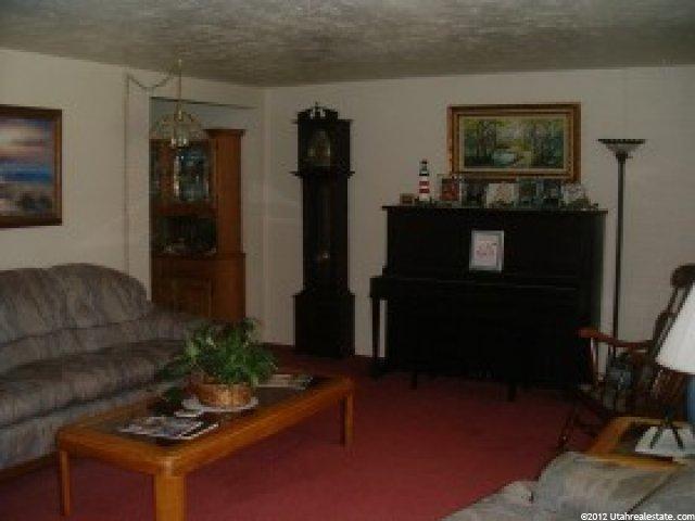 735 E Brookshire Dr, Kaysville, UT 84037 — photo 5