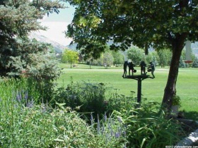 27 White Barn Dr, Pleasant View, UT 84414 — photo 5