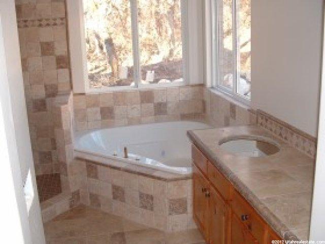 4788 S 1500 E, Ogden, UT 84403 — photo 6