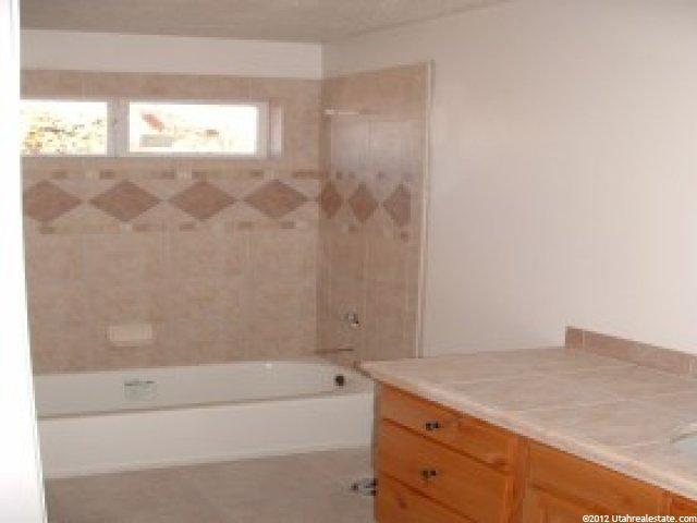 4788 S 1500 E, Ogden, UT 84403 — photo 8