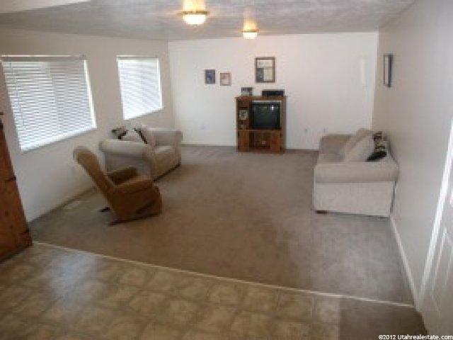 2781 W 2100 N, Clinton, UT 84015 — photo 4