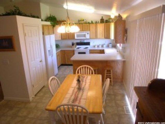 2781 W 2100 N, Clinton, UT 84015 — photo 5