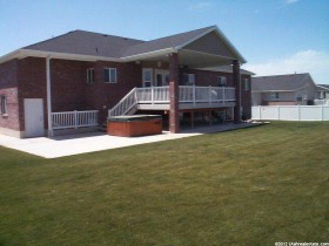 866 W 3050 S, Syracuse, UT 84075 — photo 2