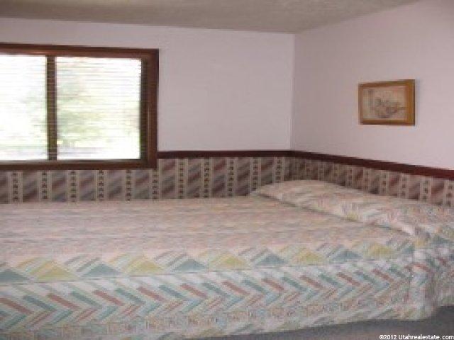 9112 Nichole Dr, Sandy, UT 84093 — photo 6