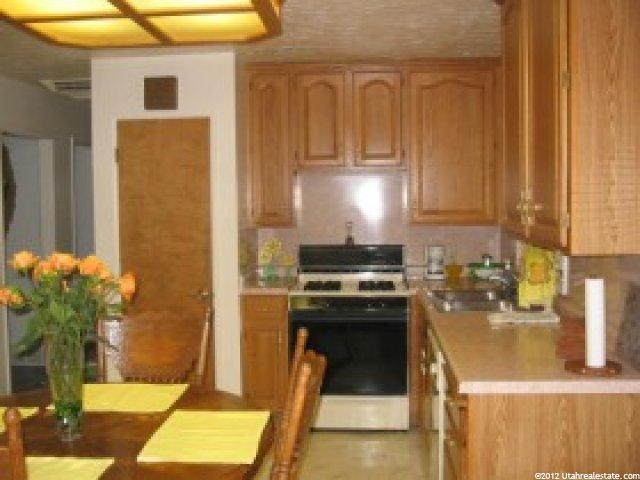 4316 S 225 E, Washington Terrace, UT 84405 — photo 3