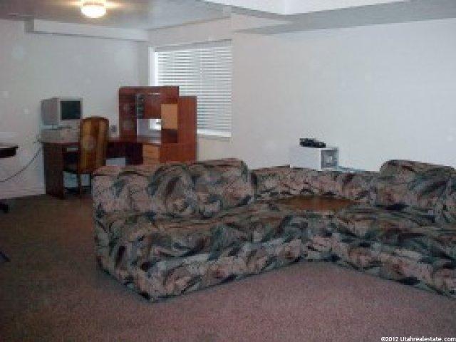 654 E Clearwater Dr, Layton, UT 84041 — photo 5