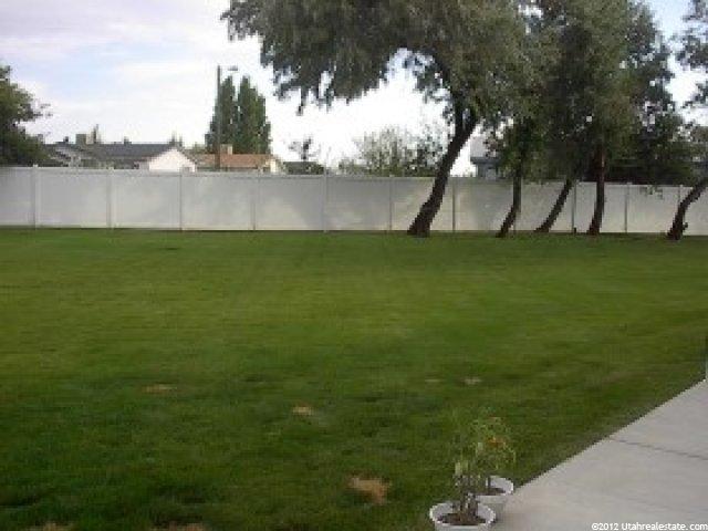 654 E Clearwater Dr, Layton, UT 84041 — photo 7