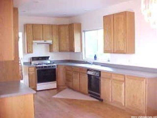 9229 S Stone Point Pl E, Sandy, UT 84093 — photo 5