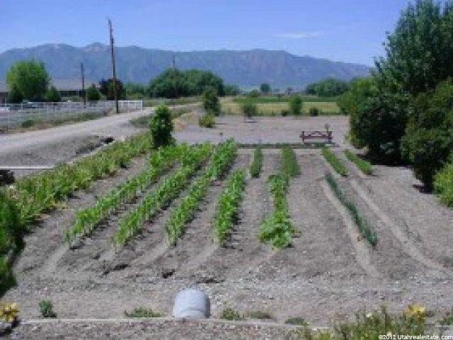 2881 S Main St, Nibley, UT 84321 — photo 4