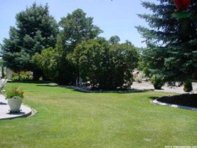 2881 S Main St, Nibley, UT 84321 — photo 5