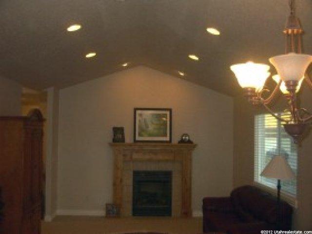 559 W 3750 S, Syracuse, UT 84075 — photo 2