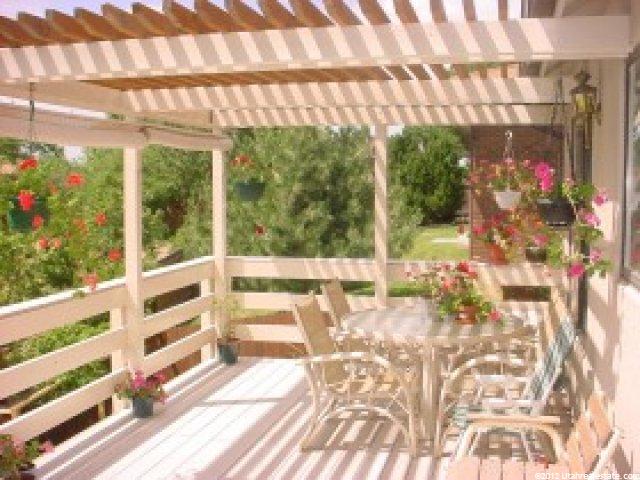 9840 Kramer Dr, Sandy, UT 84092 — photo 3
