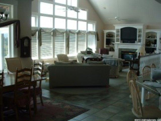 1836 N Beechwood Dr, Layton, UT 84040 — photo 6