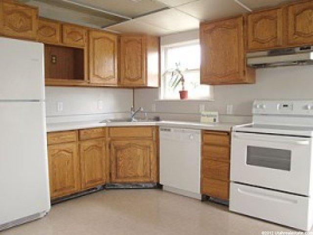 834 E 8425 S, Sandy, UT 84094 — photo 3