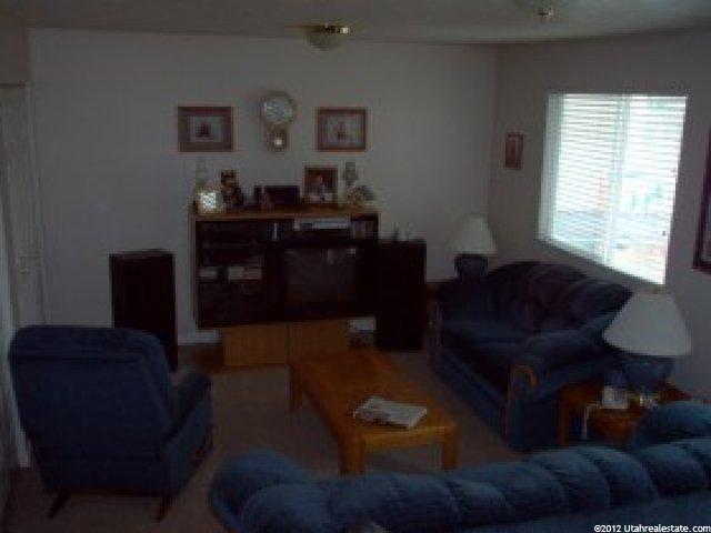5409 Vista Dr, Roy, UT 84067 — photo 6