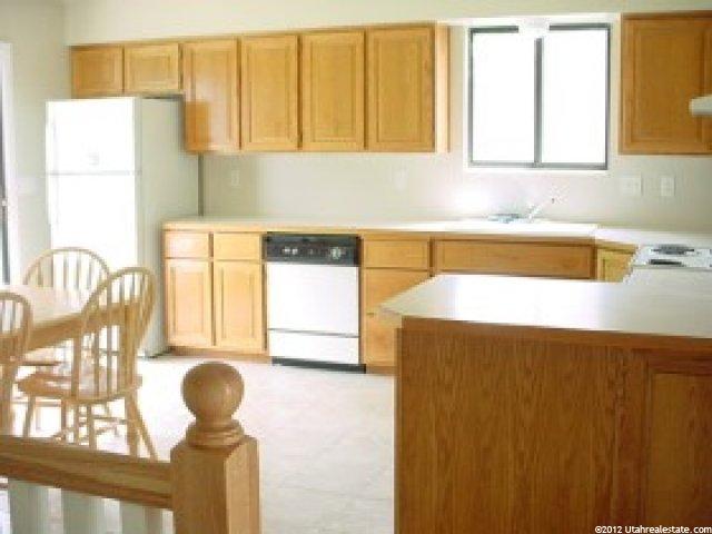 1224 N 1000 W, Clinton, UT 84015 — photo 2