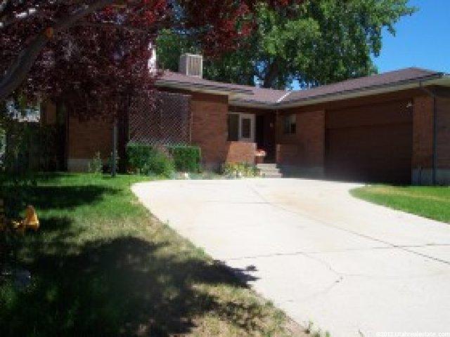 6303 S Lorreen Dr E, Murray, UT 84121 — photo 7