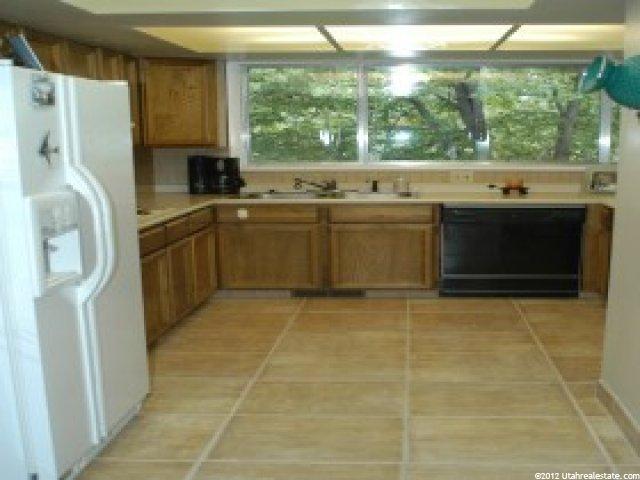 9837 S 2465 E, Sandy, UT 84092 — photo 5