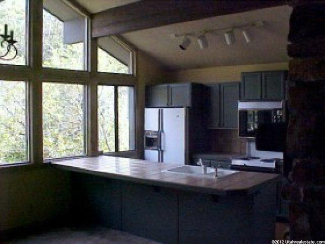 9775 S 3252 E, Sandy, UT 84092 — photo 6