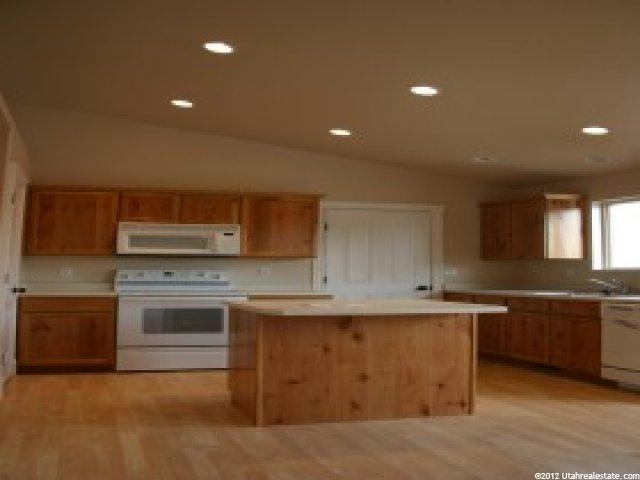 668 S 1580 W, Logan, UT 84321 — photo 2