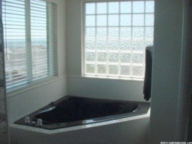 843 E 3350 N, North Ogden, UT 84414 — photo 2