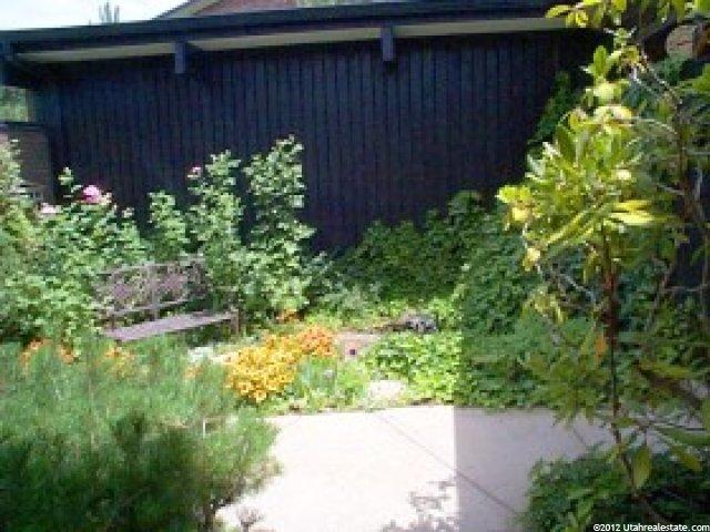 1292 E Canyon Park Rd S, Bountiful, UT 84010 — photo 2
