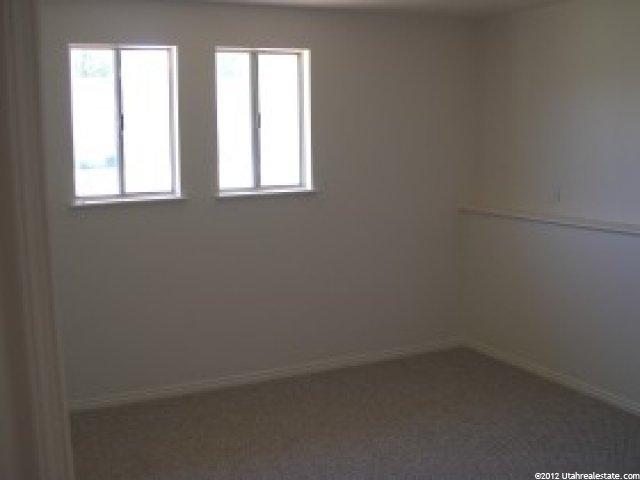 192 W 590 N, Layton, UT 84041 — photo 3