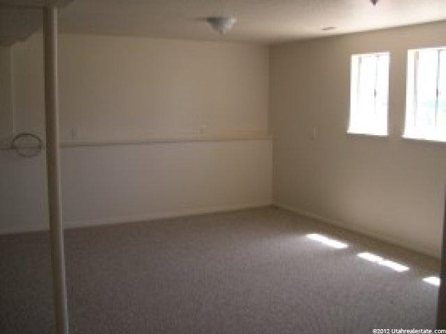 192 W 590 N, Layton, UT 84041 — photo 7