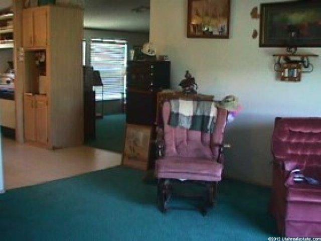 136 E North St N, Grantsville, UT 84029 — photo 3