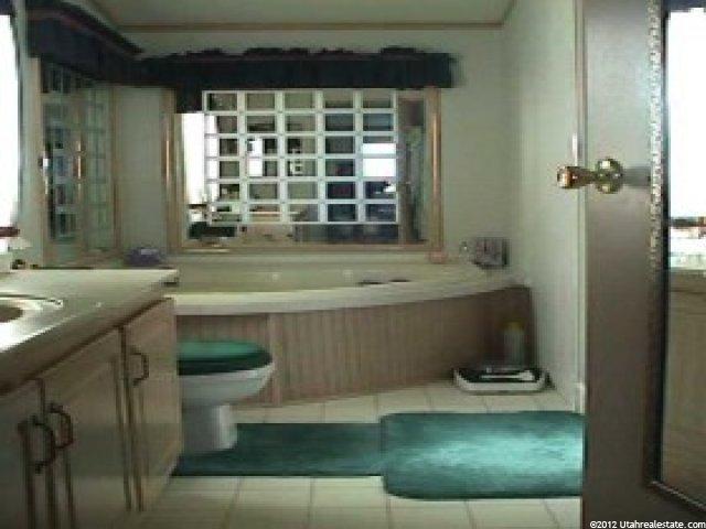 136 E North St N, Grantsville, UT 84029 — photo 4