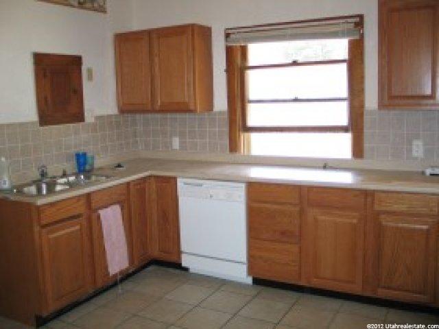 75 W 300 N, Smithfield, UT 84335 — photo 2
