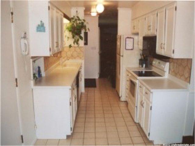 1057 Fallbrook Way, Sandy, UT 84094 — photo 8