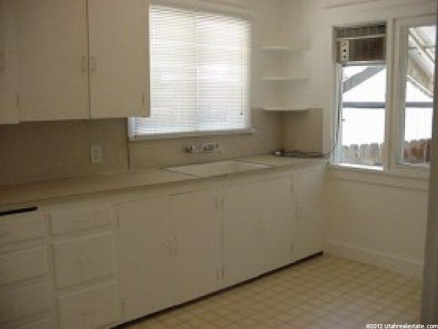 977 Binford St, Ogden, UT 84401 — photo 5