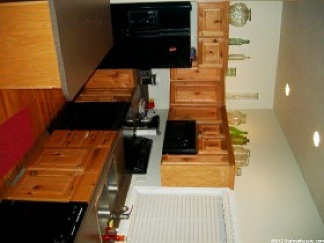 153 E Station Landing Way, Sandy, UT 84070 — photo 2