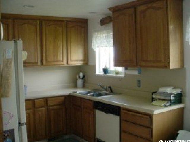659 E 100 N, Bountiful, UT 84010 — photo 3